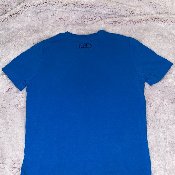 Under Armour - Picture 3 of 3